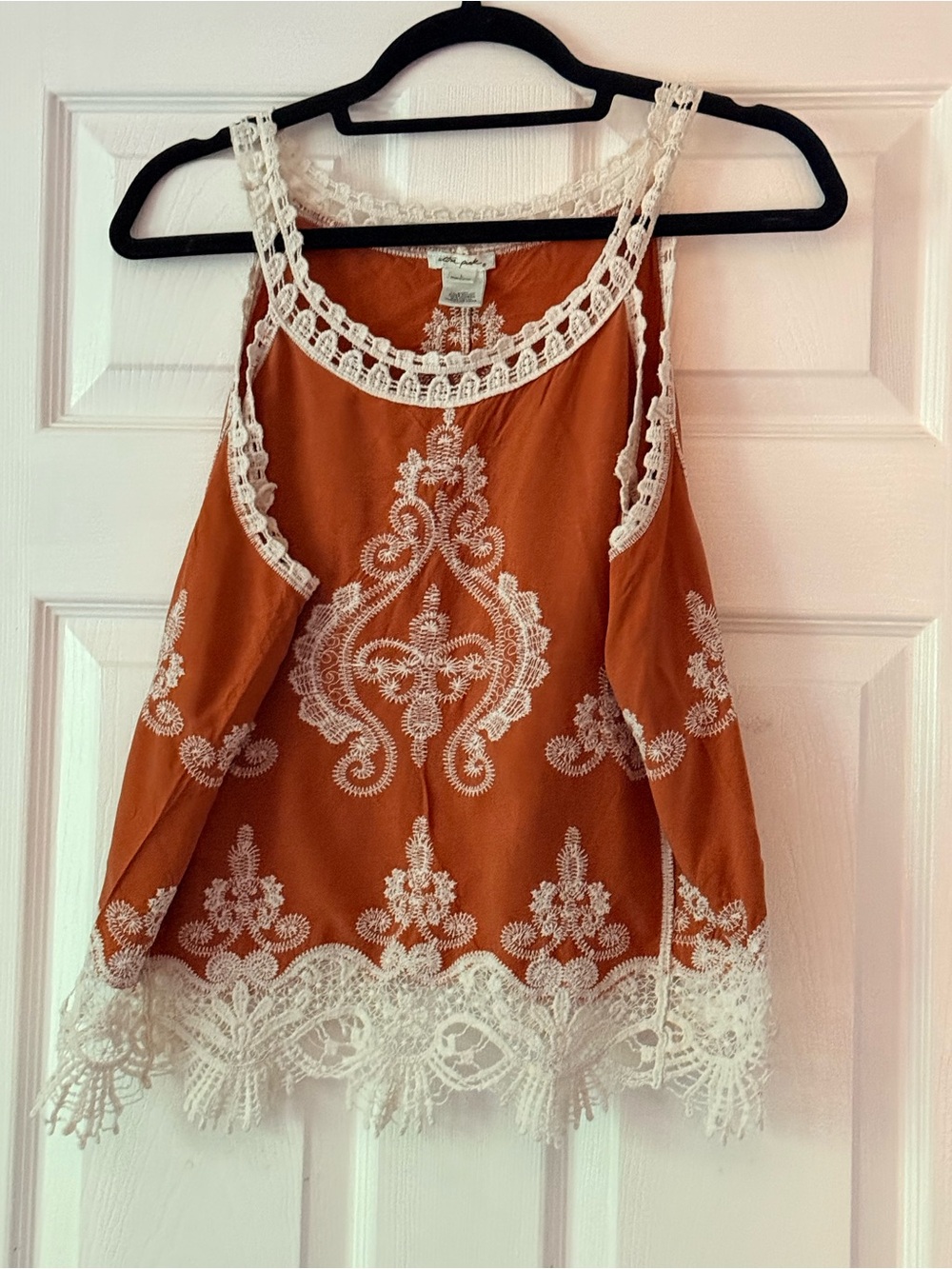 Ultra Pink Rust Camisole with White Lace Embroidery